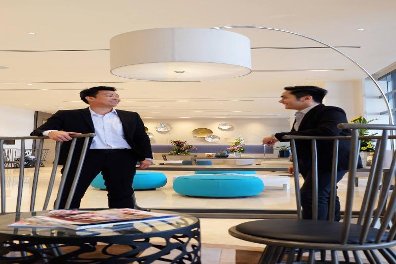 Savoy Manila Hotel 4*